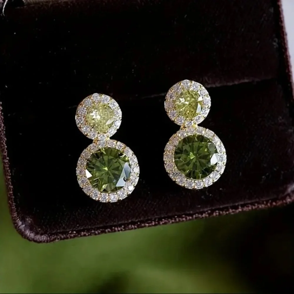 Emerald Green Crystal Drop Earrings Halo Style Silver Tone Dangle NWT